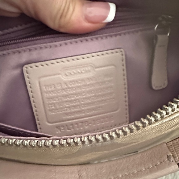 Coach Cream and Pink crossbody Bag - Picture 11 of 15